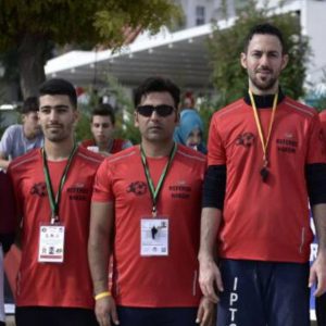 تصویر آلبوم مربی امیرعلی شکیبا