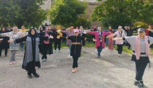 تصویر آلبوم مربی گلناز رهروی