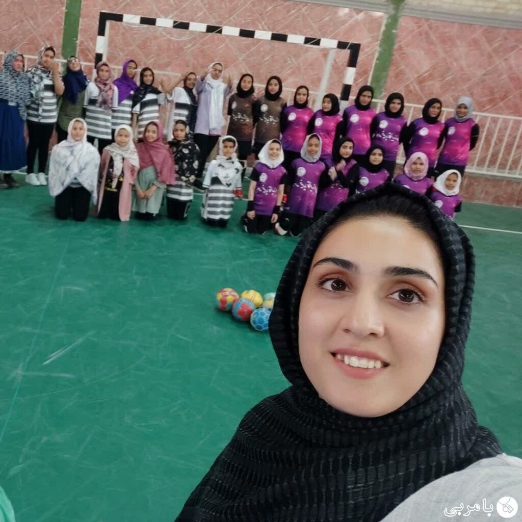 محدثه گل محمدی