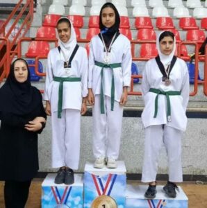تصویر آلبوم مربی اکرم چوکنیان