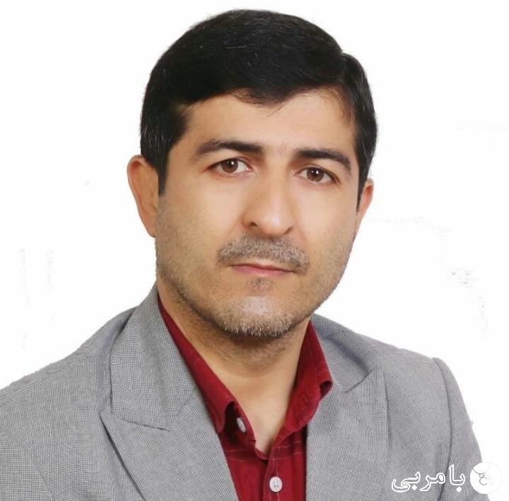 آزاد استوار ناوان