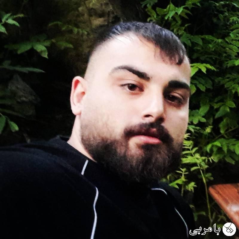 امیرحسین اقبالی