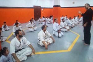 تصویر آلبوم مربی مهدی آرزومند