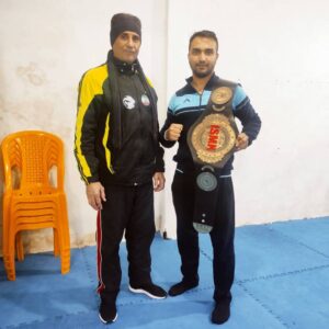 تصویر آلبوم مربی حسین براتی