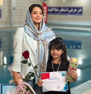 تصویر آلبوم مربی مینا دهقان